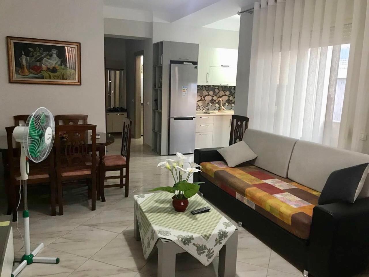 Hotel Queen Isabella Premium à Vlorë Chambre photo